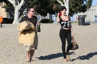 Courtney Stodden feet photo thumbnail