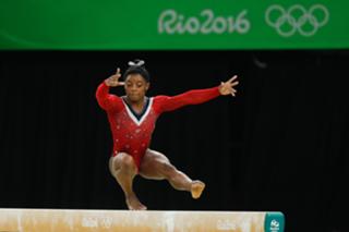 Simone Biles feet photo thumbnail