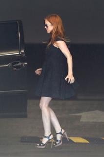 Isla Fisher feet photo thumbnail