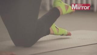 Ellie Goulding feet photo thumbnail