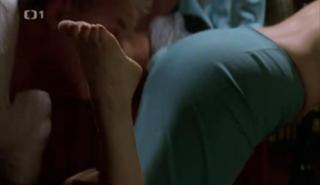 Carla Gugino feet photo thumbnail