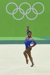 Simone Biles feet photo thumbnail