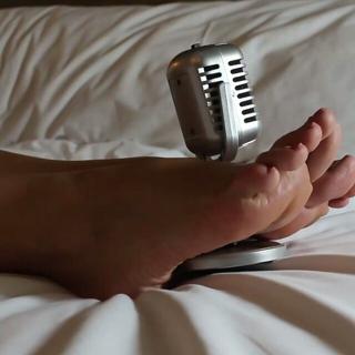 Franciely Freduzeski feet photo thumbnail