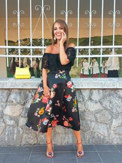Paula Echevarría feet photo thumbnail