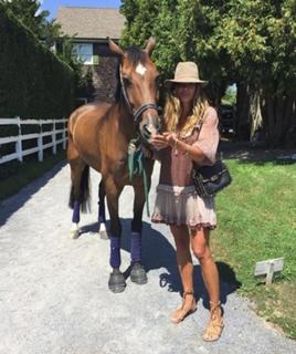 Kelly Bensimon feet photo thumbnail