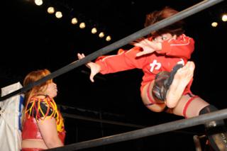 Kanako Urai feet photo thumbnail