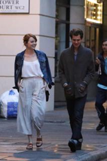 Emma Stone feet photo thumbnail