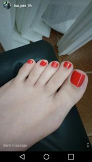Isa Pes feet photo thumbnail