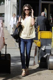 Brooke Vincent feet photo thumbnail