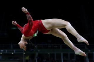 Aly Raisman feet photo thumbnail