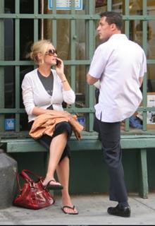 Uma Thurman feet photo thumbnail