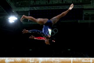 Simone Biles feet photo thumbnail