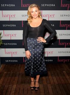 Chloë Grace Moretz feet photo thumbnail