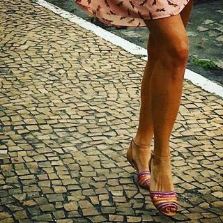 Adriane Galisteu feet photo thumbnail
