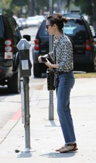 Lily Collins feet photo thumbnail