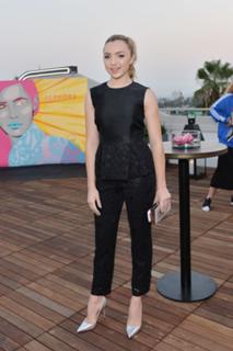 Peyton List feet photo thumbnail