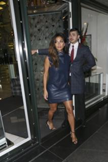 Nicole Scherzinger feet photo thumbnail