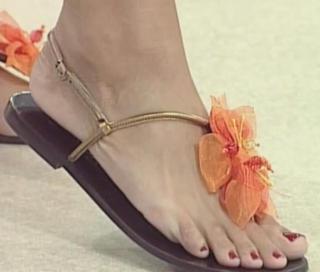 Pinar Altug feet photo 3