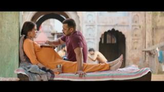 Anushka Sharma feet photo thumbnail