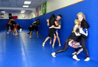 Valentina Shevchenko feet photo thumbnail