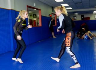 Valentina Shevchenko feet photo thumbnail
