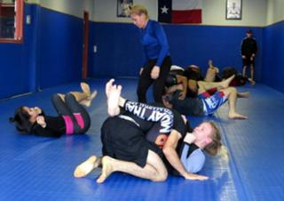 Valentina Shevchenko feet photo thumbnail