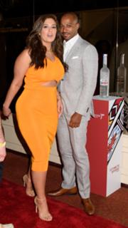 Ashley Graham feet photo thumbnail
