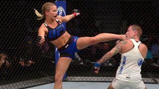 Paige VanZant feet photo thumbnail
