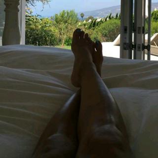 Eva Longoria feet photo thumbnail
