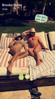 Brooke Burke feet photo thumbnail