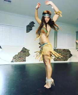 Jade Chynoweth feet photo 2