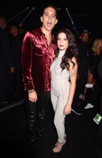 Halsey feet photo thumbnail