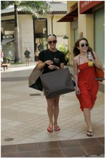 Ashlee Simpson feet photo thumbnail