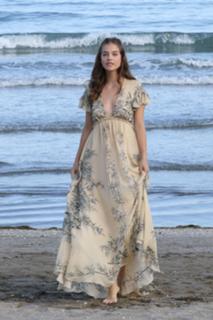 Barbara Palvin feet photo thumbnail