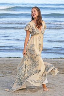 Barbara Palvin feet photo thumbnail