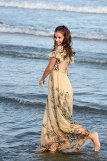Barbara Palvin feet photo thumbnail