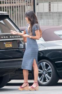 Jordana Brewster feet photo thumbnail