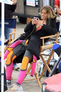 AnnaLynne McCord feet photo thumbnail