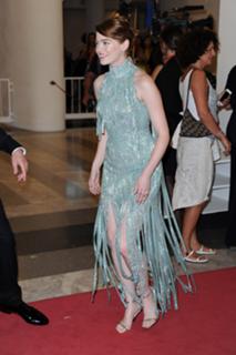 Emma Stone feet photo thumbnail