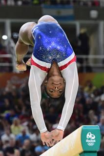 Simone Biles feet photo thumbnail