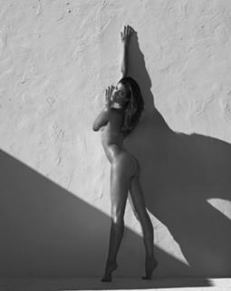 Sara Sampaio feet photo thumbnail