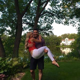 Nastia Liukin feet photo thumbnail