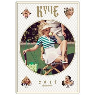 Kylie Minogue feet photo thumbnail