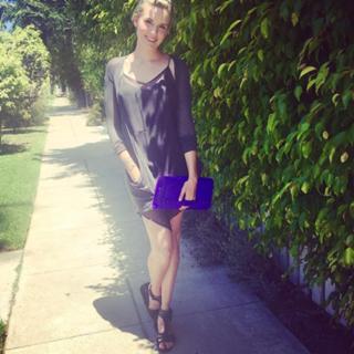 Maggie Grace feet photo thumbnail