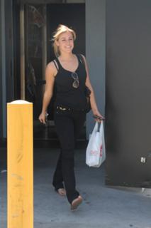 Kristin Cavallari feet photo thumbnail