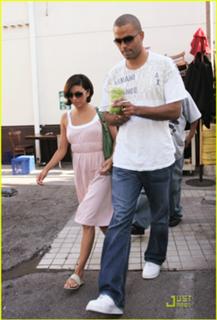Eva Longoria feet photo thumbnail