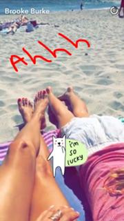 Brooke Burke feet photo thumbnail