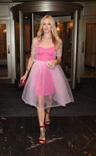 Fearne Cotton feet photo thumbnail