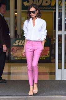 Victoria Beckham feet photo thumbnail