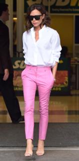 Victoria Beckham feet photo thumbnail